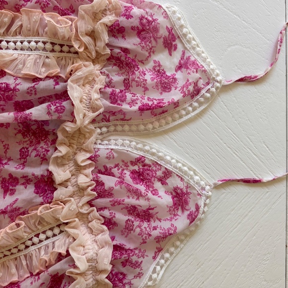 CHIO Floral Frill Short Dress Pink, Medium, unlined pull on styling - Picture 3 of 8